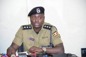 Luke Owoyesigyire Deputy police spokesperson KMP